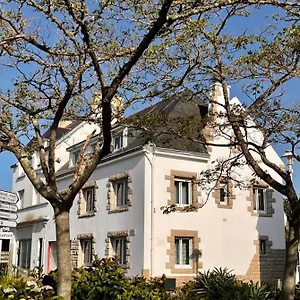 Bed & Breakfast Un A Loktudi