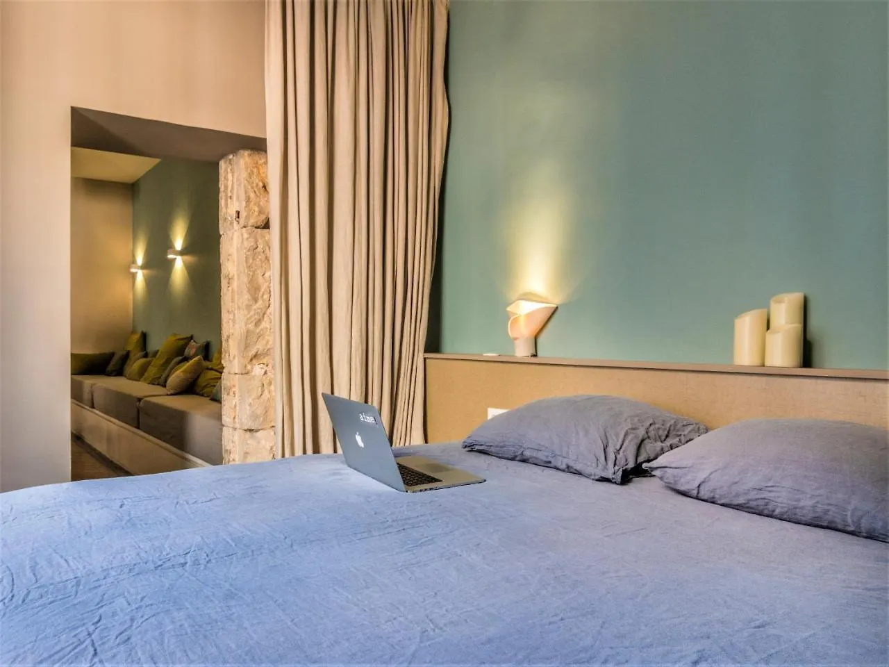 Mihotel Bellecour Λυών 5*,